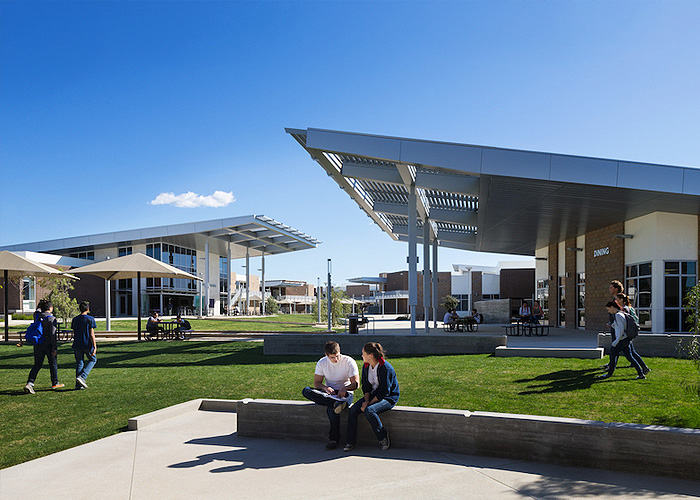 Image for the course: Exterior Sunshades - Mastering the Physical Movement of Sun and Light